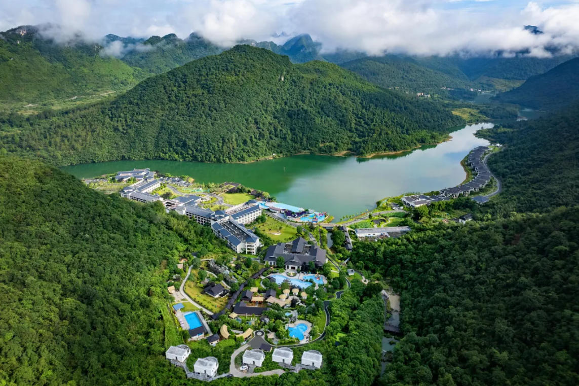 广东韶关蓝山源岭南东方温泉度假区
