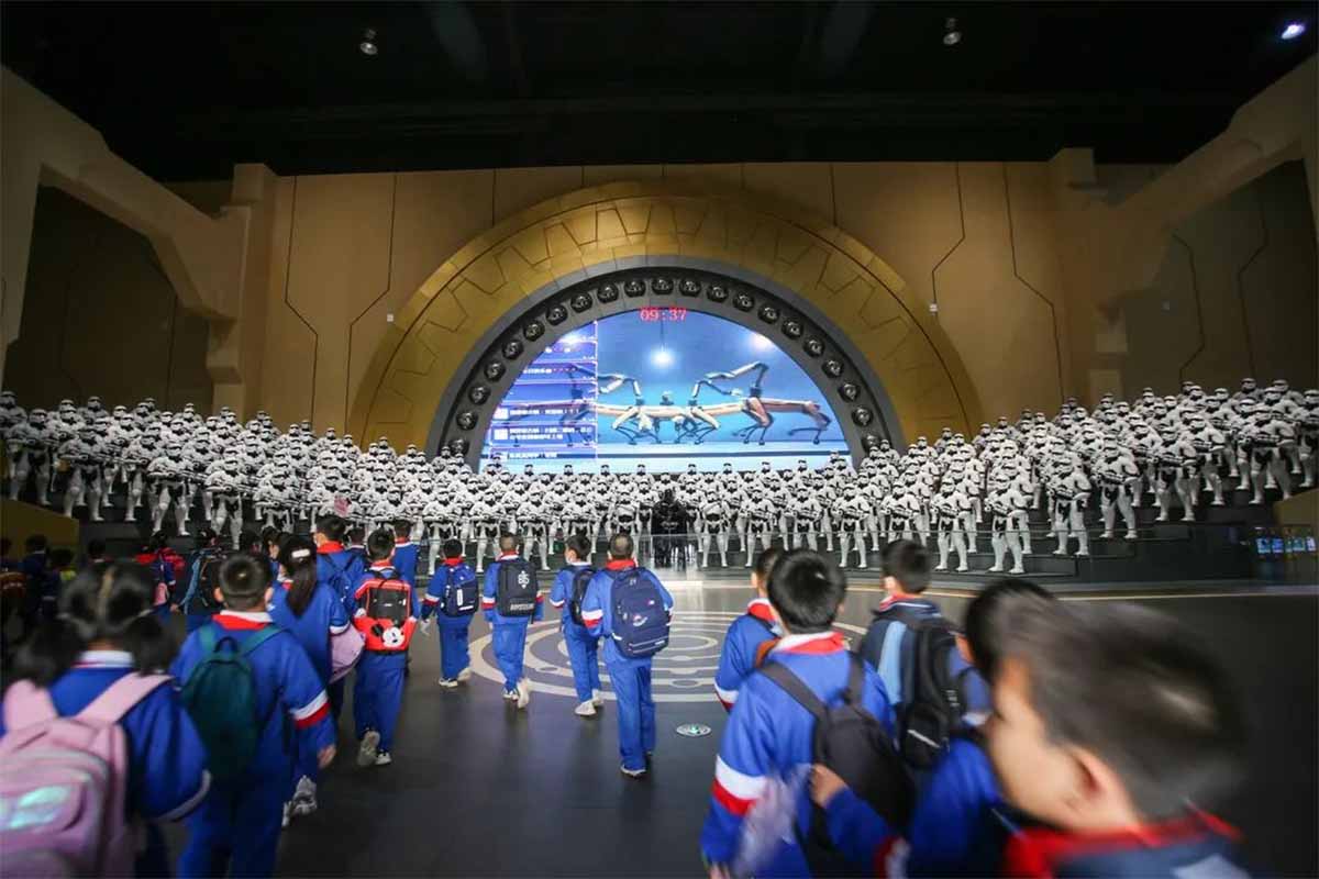 文旅结构性变革加速，2025哪些项目将被被淘汰？哪些又将重生？d
